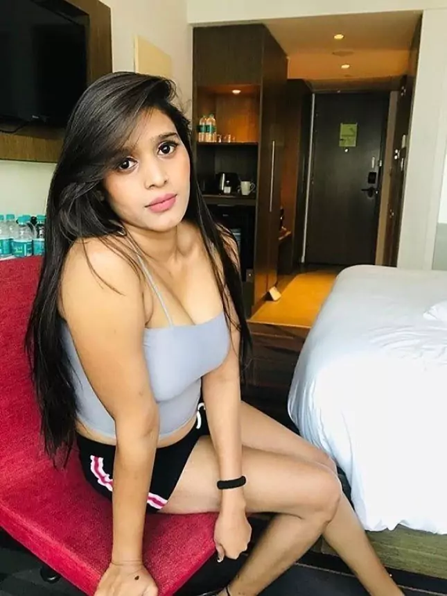 कॉल गर्ल्स सर्विस  गिरगांव